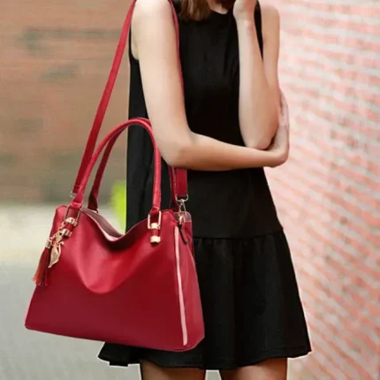 Women Fashion Large Capacity Solid Color Shoulder Bag - Image 2