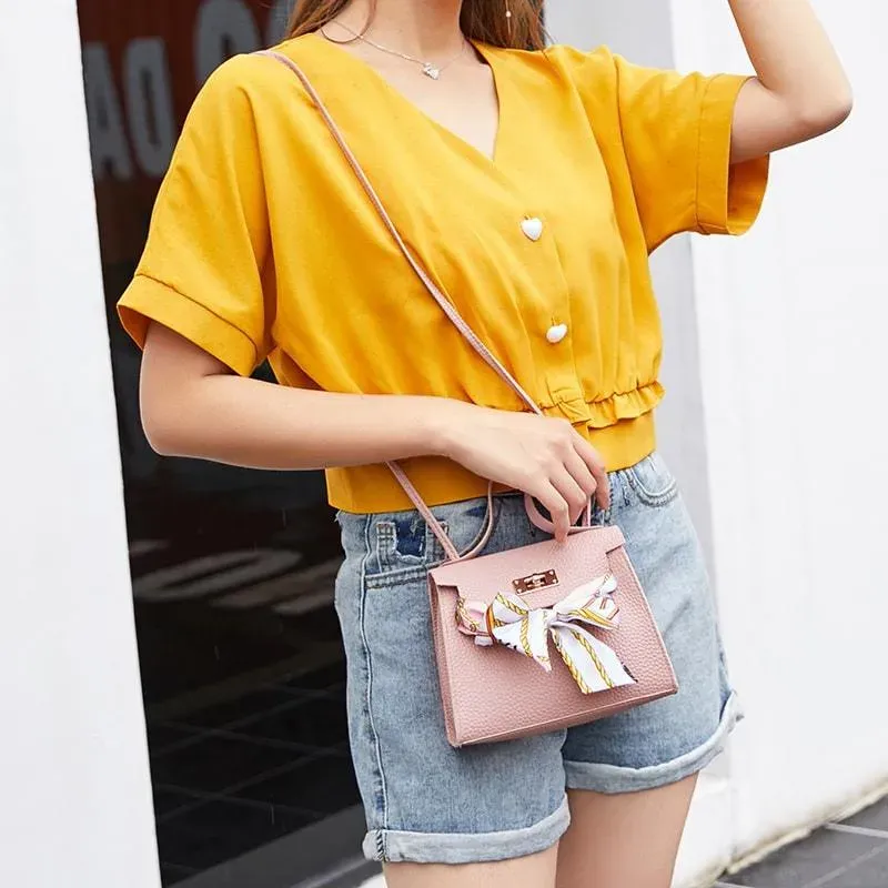 327HB1875_115604.webp Women Fashion Ribbon Bow Decoration Crossbody Bag - Image 7
