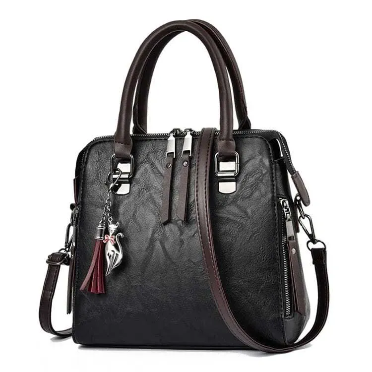 327HB488_116594.webp Women Fashion Solid Color Tassel Decoration Shoulder Bag - Image 2