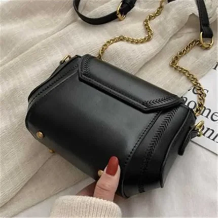 Women Simple Solid Color Metal Ring Decoration Chain Crossbody Bag - Image 4