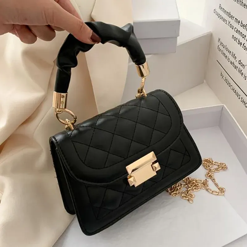 T1035CA99F_115624.webp Women Fashion Flap Buckle Design Solid Color Rhombus Stitching PU Crossbody Bag - Image 5