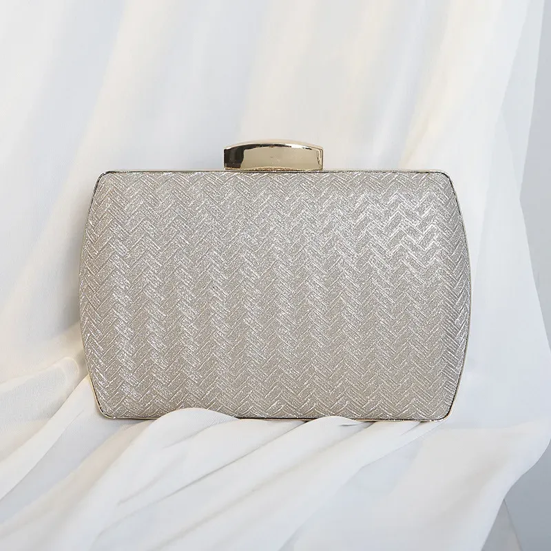 T1035E2353_116927.webp Women Vintage Braided Buckle Design Square Evening Bag - Image 2