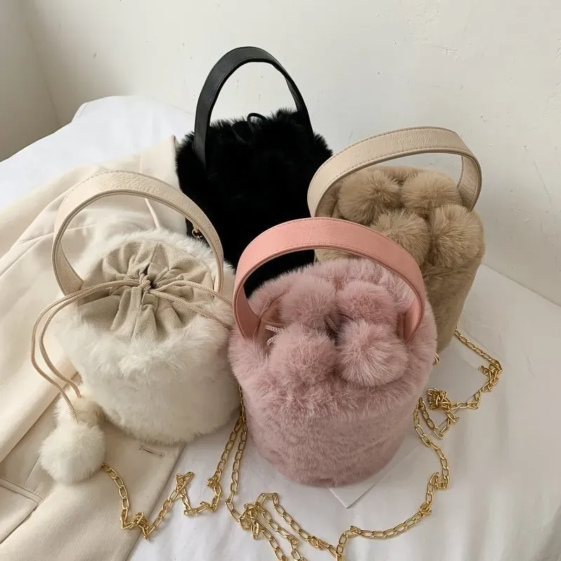 T1035EFC12_113839.webp Women Fashion Plush Drawstring Anti-Theft Hair Ball Portable Bucket Bag - Image 3