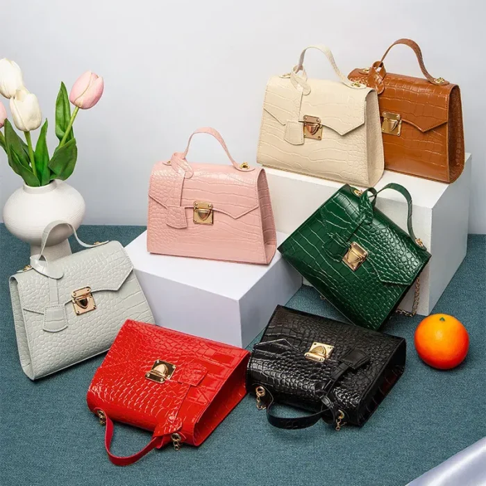Women Fashion Crocodile Pattern Crossbody Bag - Image 1